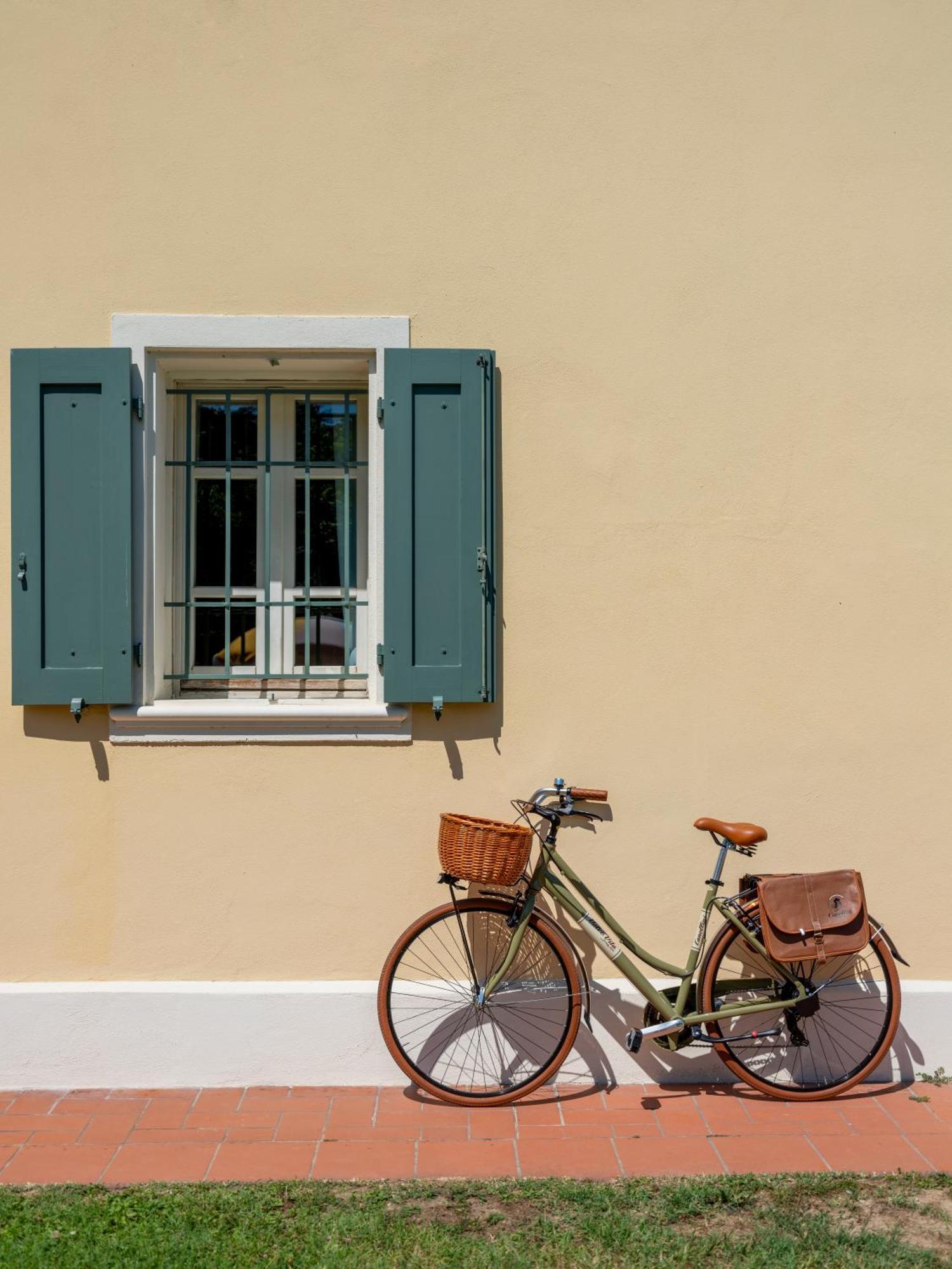 Elizabeth Country House, A Member Of Design Hotels Minerbio Екстериор снимка